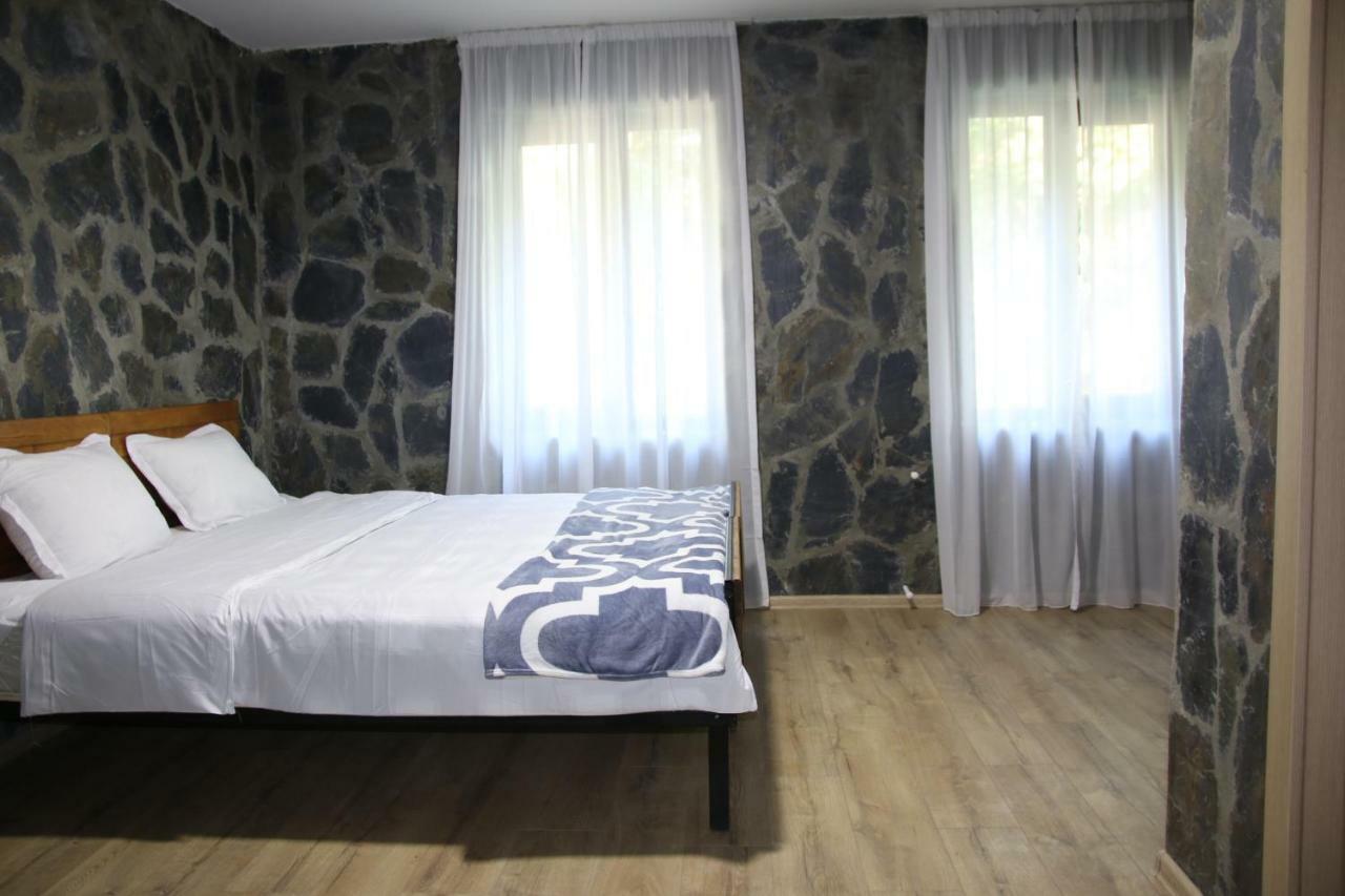 Hotel Complex Nabadi Омало Экстерьер фото